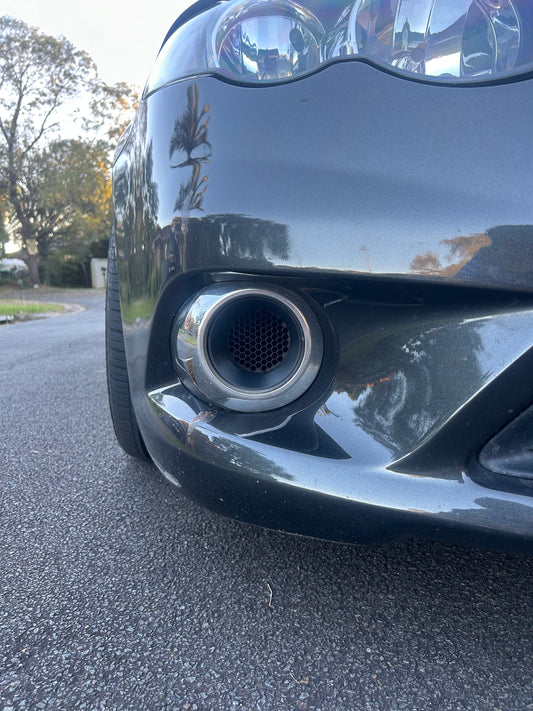 Ford Falcon FG Fog-light air ducts 3’