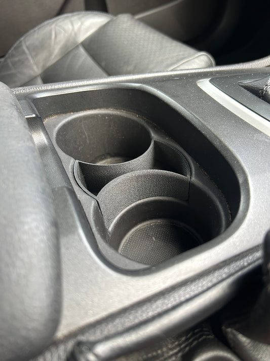 FG Falcon Cupholder Divider